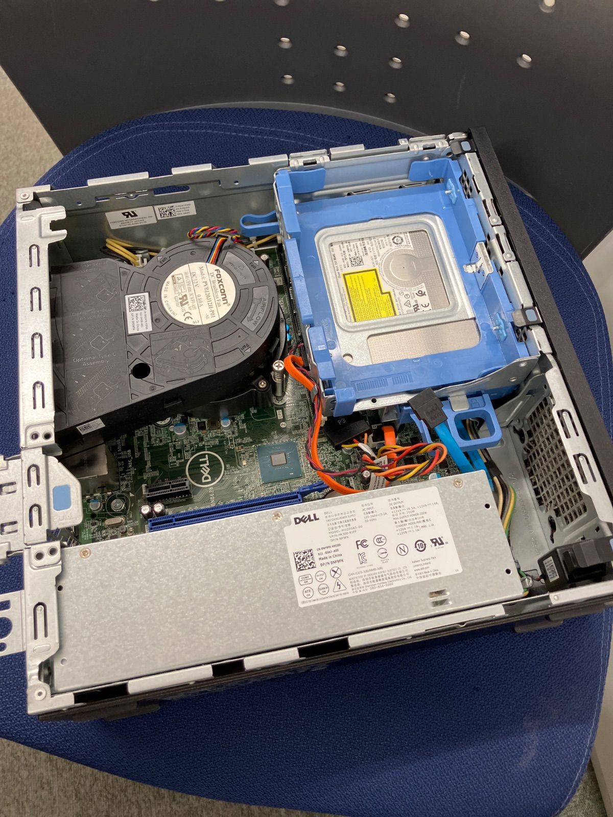 ジャンク DELL OptiPlex 3060 Core i3 第8世代 デスクトップPC - メルカリ