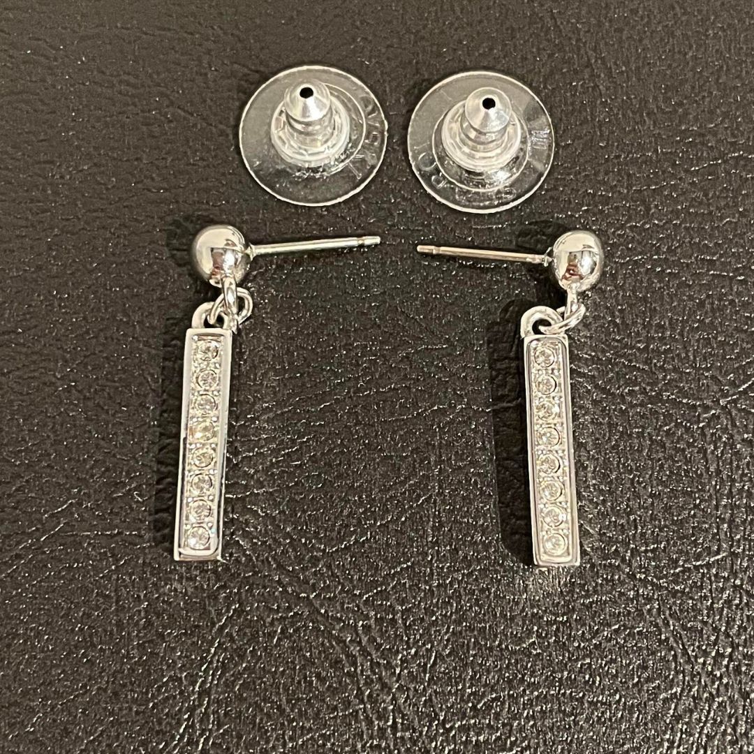 SWAROVSKI ピアス　クロス SWAROVSKI】Sparkling Dance drop earrings/ドロップピアス