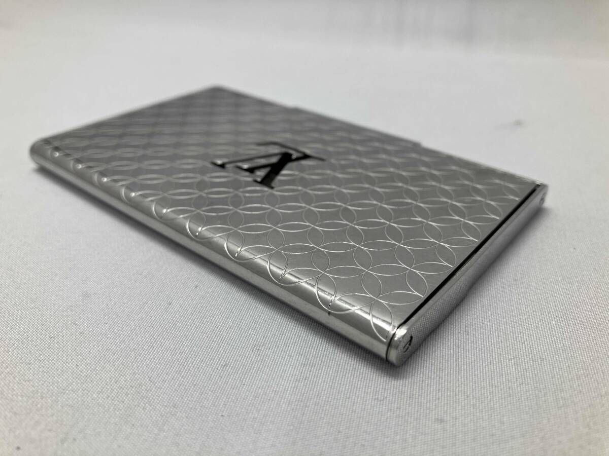 シルバー メタル