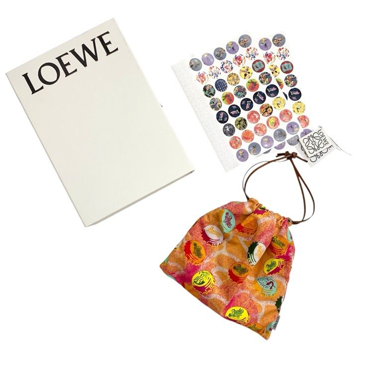 LOEWE　ロエベ　ボトルキャップ　パウラズイビザ　ポーチ 2523009880018.jpg