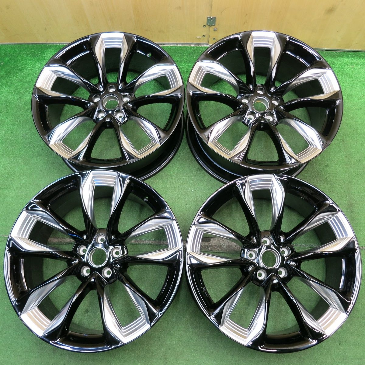 レクサス　LC500 21インチ 純正ホイールセット ☆美品☆レクサス LC500 純正 ホイール 21インチ 8.5J +25 120