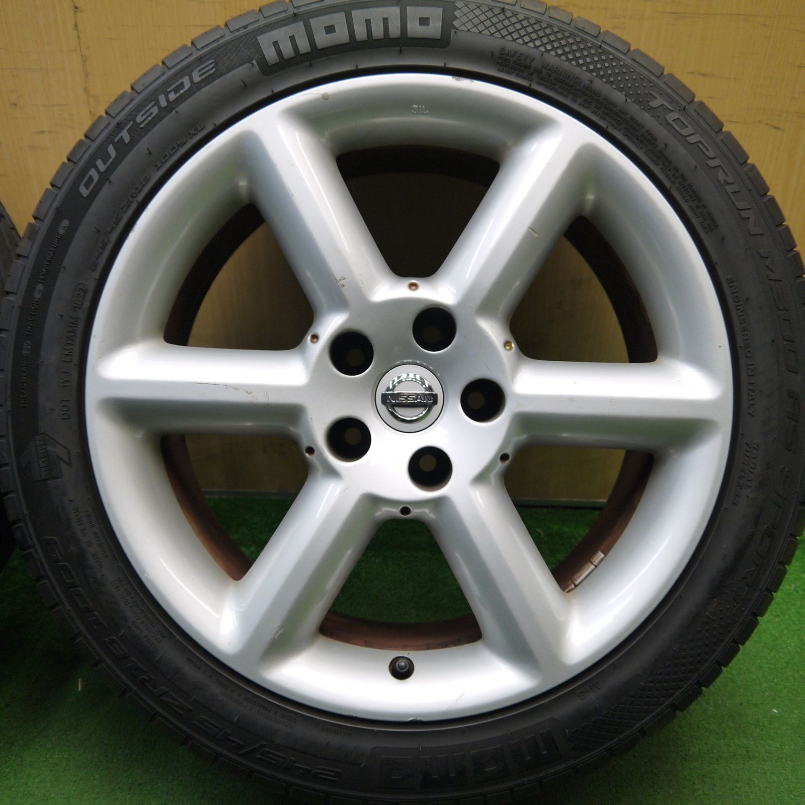 プ*❗様 日産　Z33純正アルミ 18インチ　スタッドレスタイヤ　4本セット 程度良好ニッサン Z33 フェアレディZ バージョンST 純正 18in 8J +30