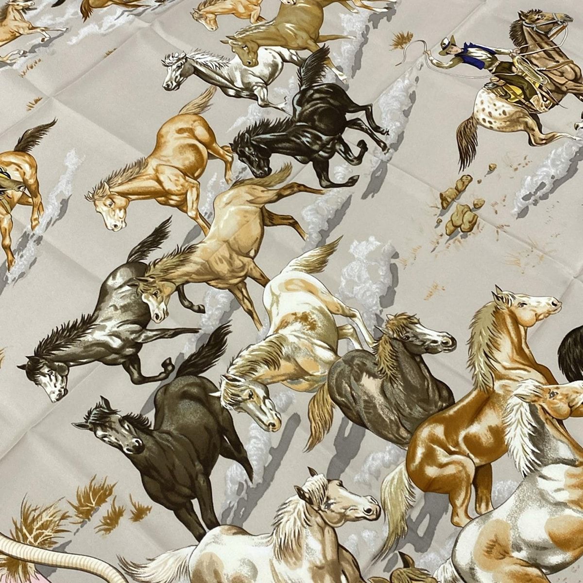 ⭐️美品⭐️HERMES カレ90 LES MUSTANGS 野生馬 スカーフ 美品 HERMES エルメス LES MUSTANGS 野生馬 スカーフ カレ