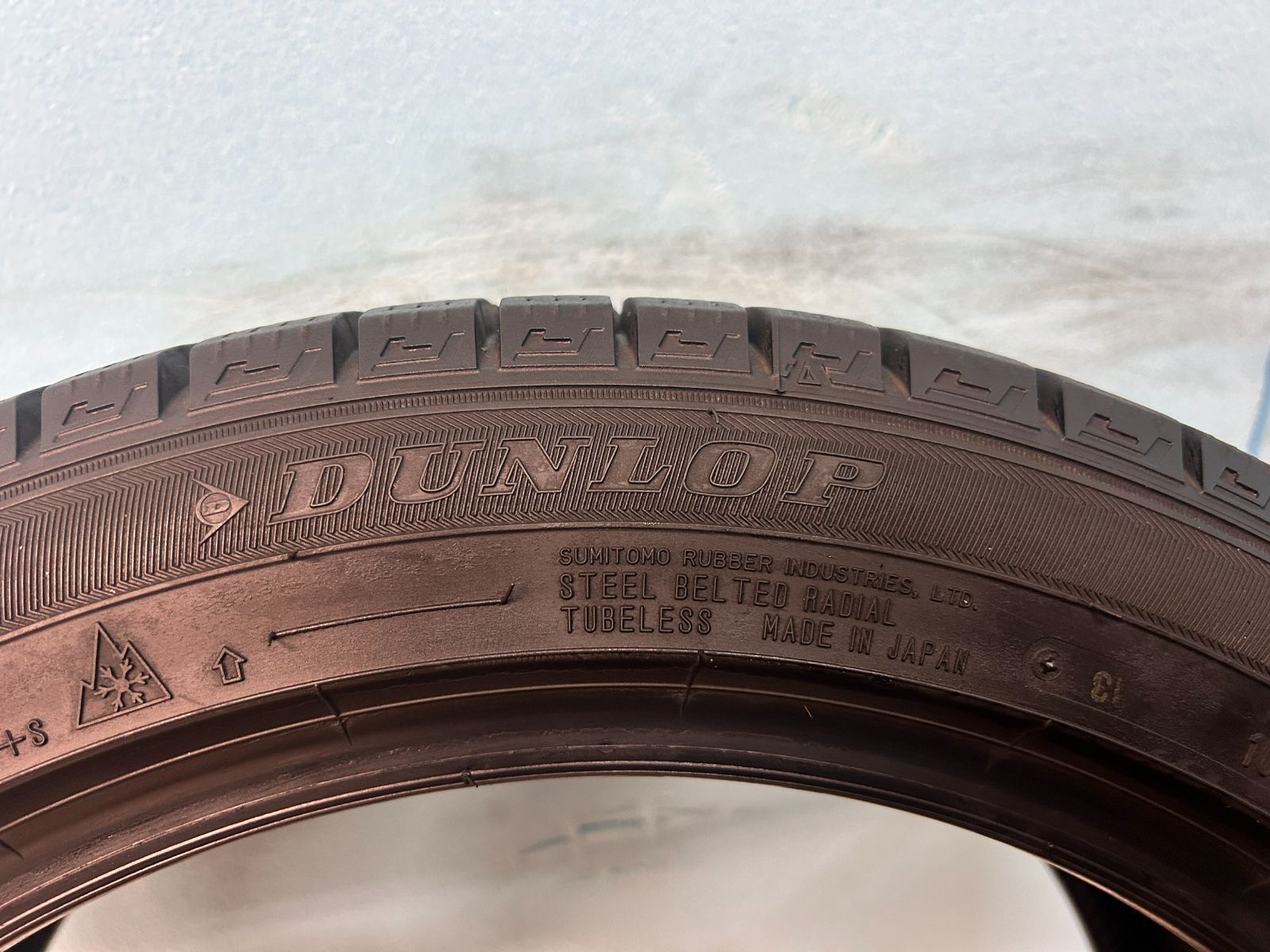 225|45|R17 X03 スタッドレス ダンロップ WINTERMAXX03 17インチ ４本セット R17No10