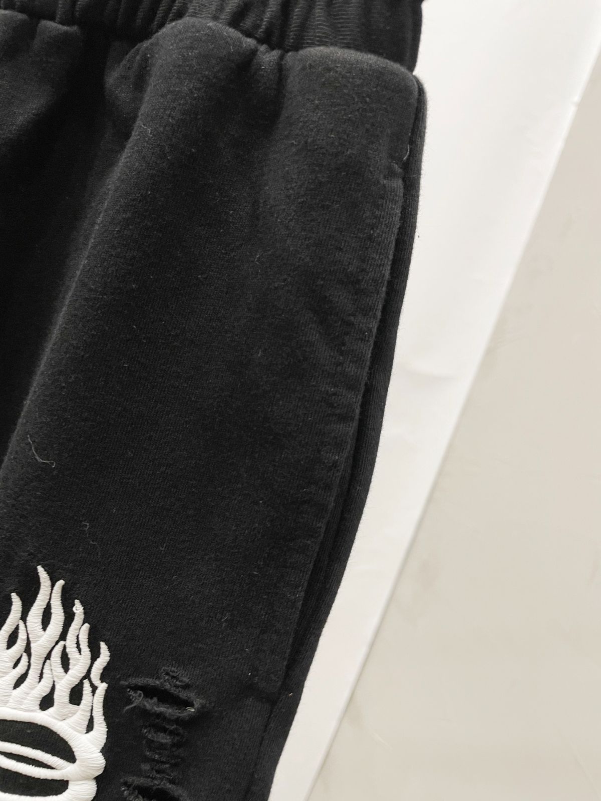 刺繍ファイブポイントショーツ
