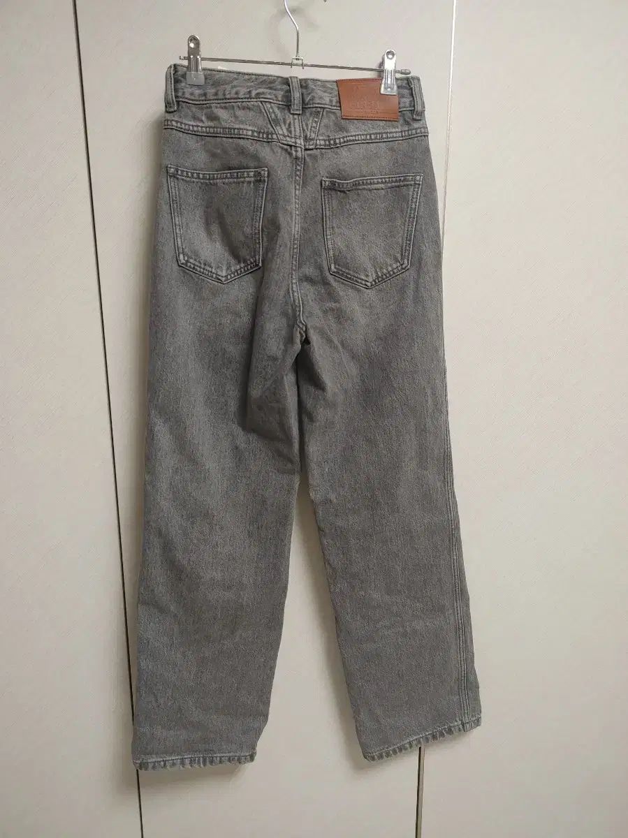 マリテフランソワジルボー ワイド デニムパンツ DECORATOM_COM_BR