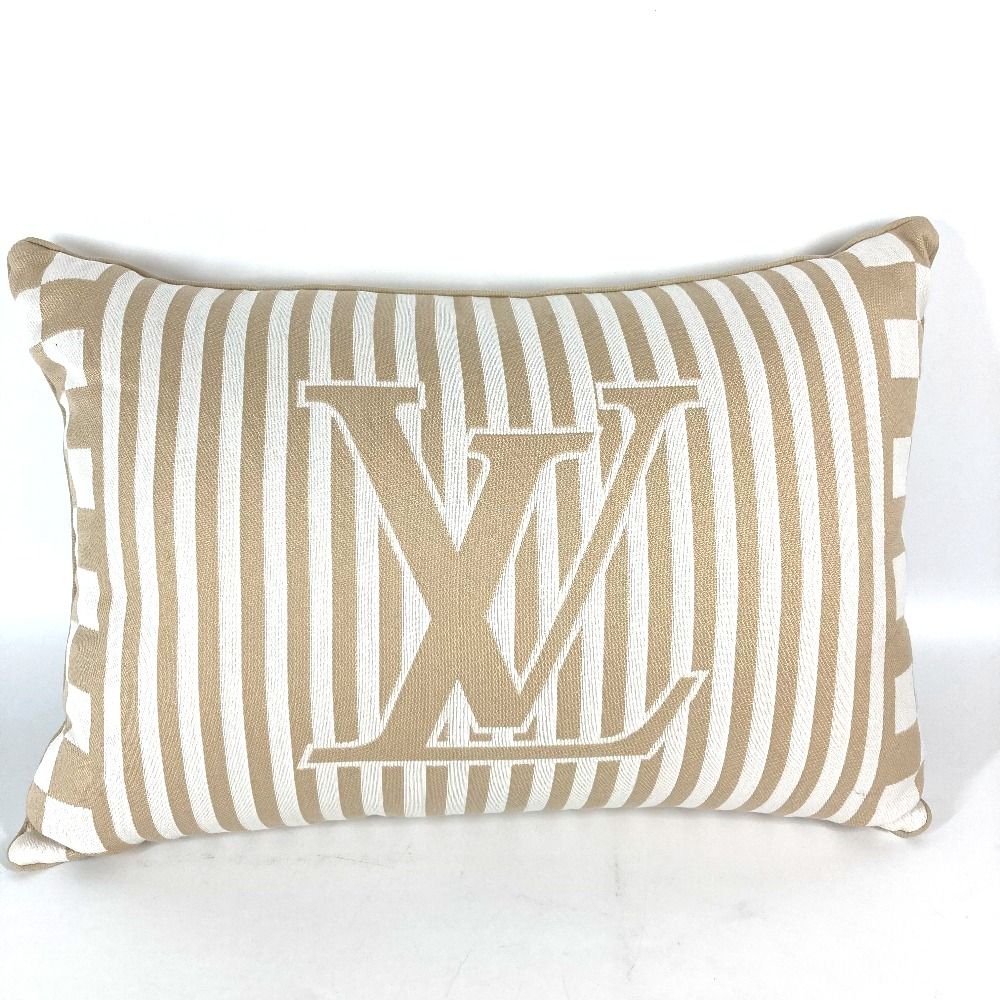 Louis Vuitton ルイヴィトン クッション・プラージュLV クッション・プラージュ LV グラフィカル S00｜ルイ・ヴィトン