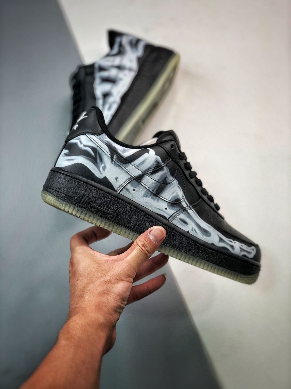 NIKE AIR FORCE 1 LOW "BLACK SKELETON"