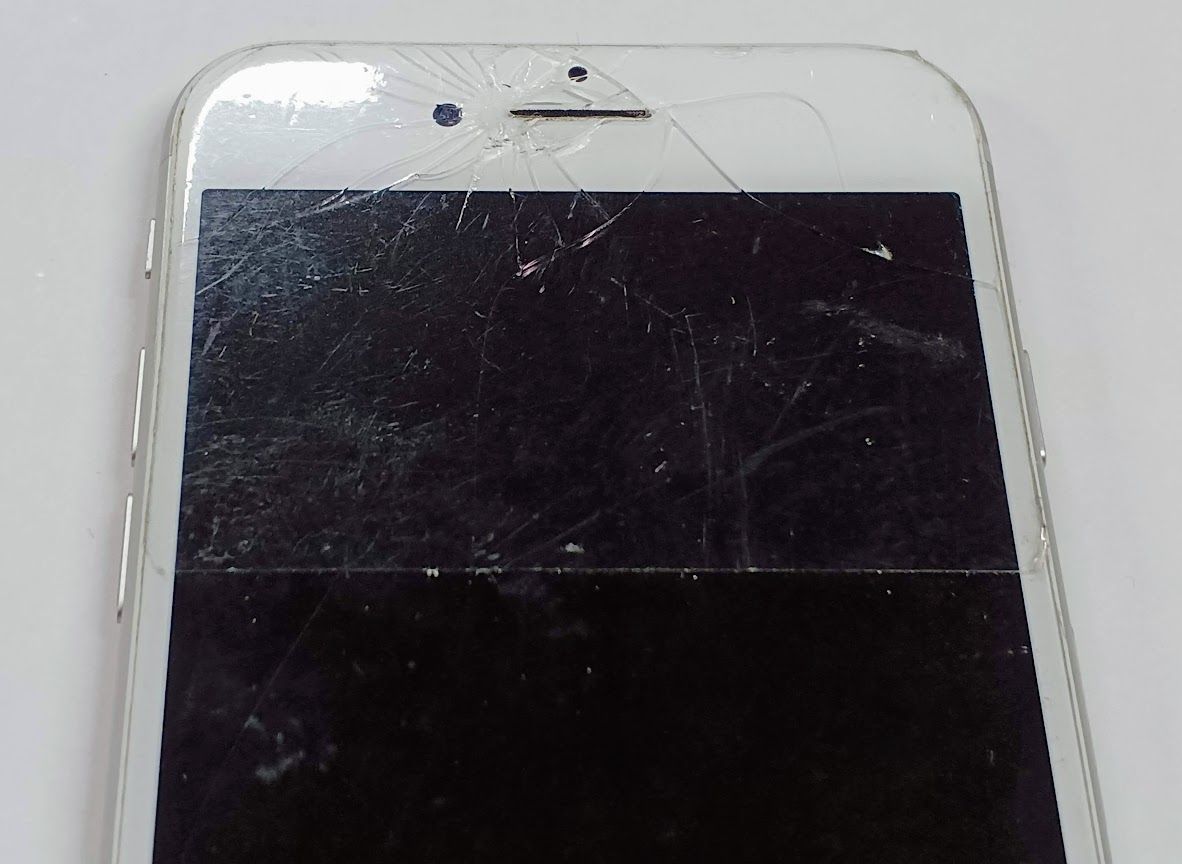 iPhone iPhone8 本体 64GB 画面割れ ジャンク アイフォン本体 中古 Apple iPhone 8 64GB シルバー 本体 画面割れジャンク