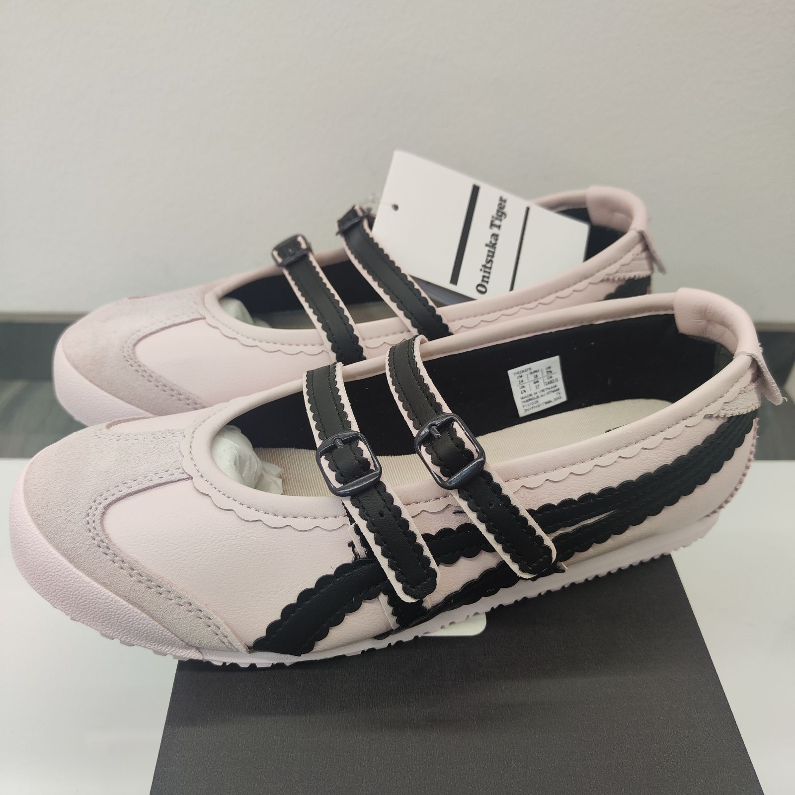 Onitsuka Tiger MEXICO 66 TGRS ピンク 全7サイズ き 22cm 22.5cm 23cm 23.5cm 24cm 24.5cm 25cm
