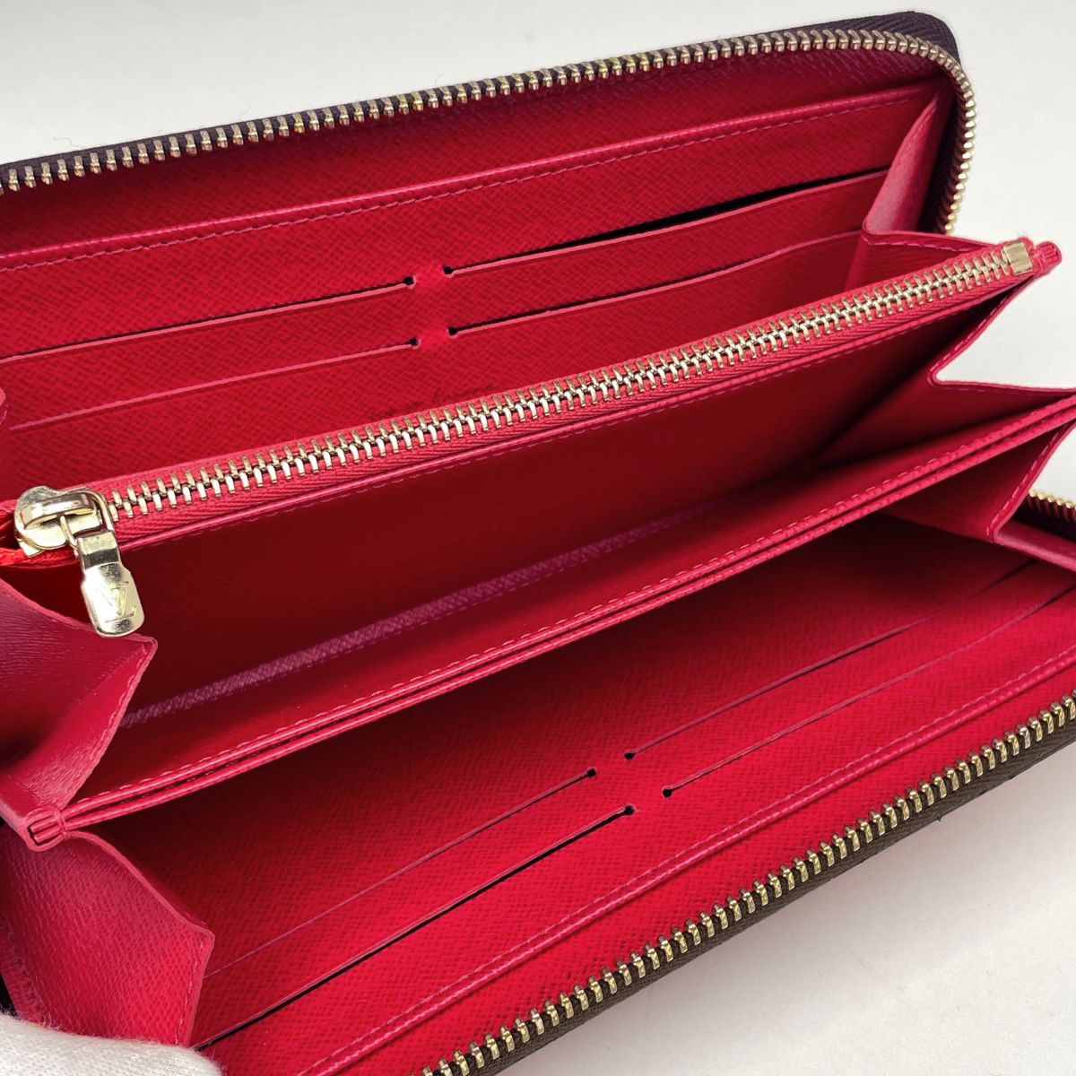 ルイ・ヴィトン LV M60450 ジッピーウォレット 草間彌生長財布 ルイ・ヴィトン LV M60450 ジッピーウォレット 草間彌生長財布