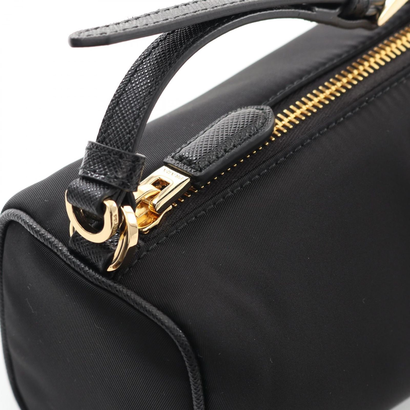プラダ PRADA