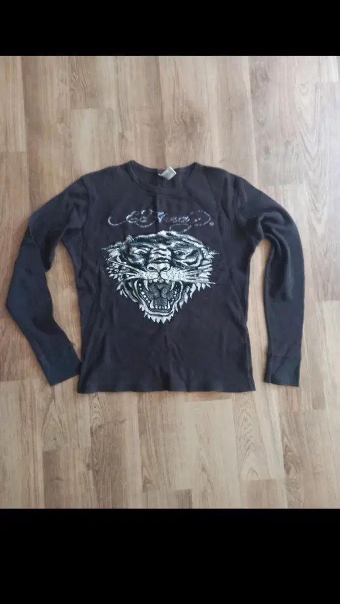 エド・ハーディ タイガー ラインストーン Tシャツ 95 ー 100