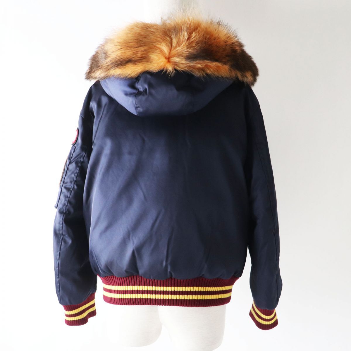 美品◎正規品 イタリア製 MIUMIU ミュウミュウ M6435 レディース 