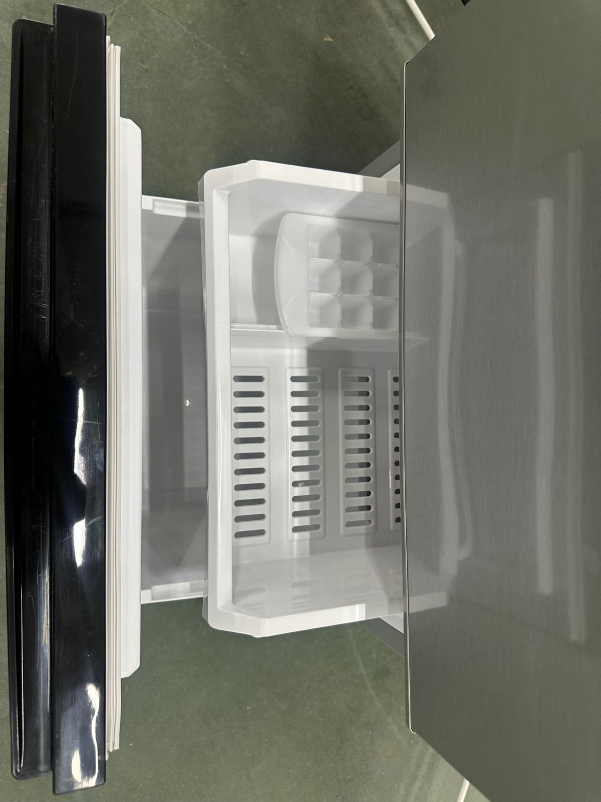 大阪送料無料★3か月保障付き★冷蔵庫★アクア★AQR-J13H★IR-670 大阪送料無料☆3か月保障付き☆冷蔵庫☆アクア☆2ドア