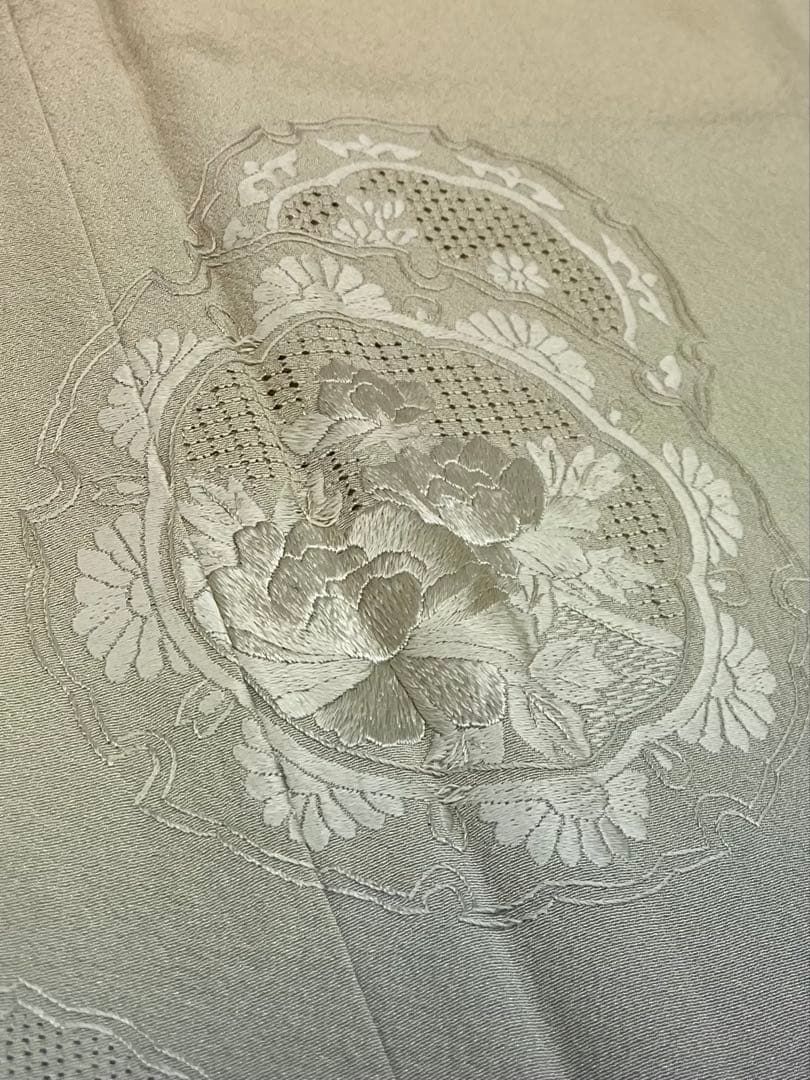 蘇州刺繍 汕頭刺繍 付け下げ 鏡裏文 ぼかし染 正絹 躾糸付き ガード 