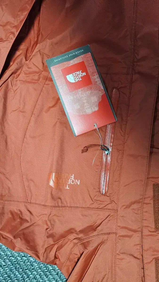 THE NORTH FACE ザノースフェイス スーパー ベンチ ウィンドブレーカー オレンジ