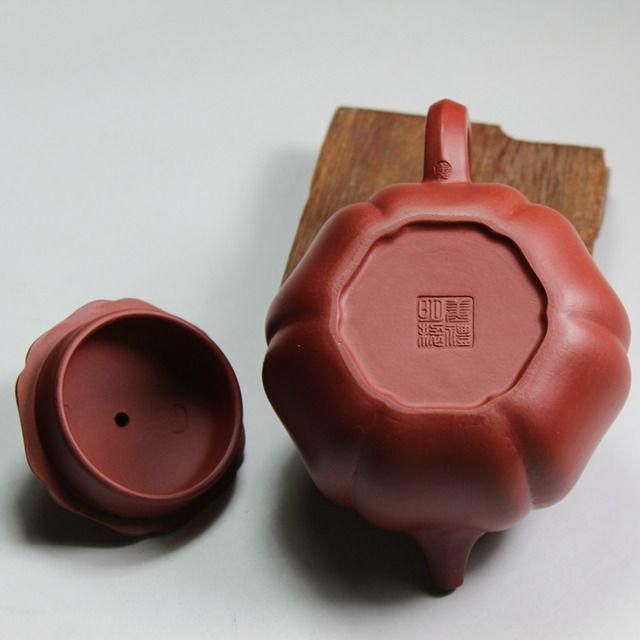 中国古美術・原鉱紫泥 ・祥瑞字紋紫砂壺・紫泥急須・茶壺・茶道具・置物・煎茶道具 中国古美術・原鉱紫泥 ・祥瑞字紋紫砂壺・紫泥急須・茶壺・