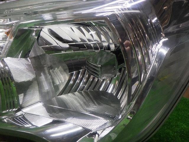 セレナ ヘッドライト 左右 HID C26 NC26 前期 100-23097 B バラスト