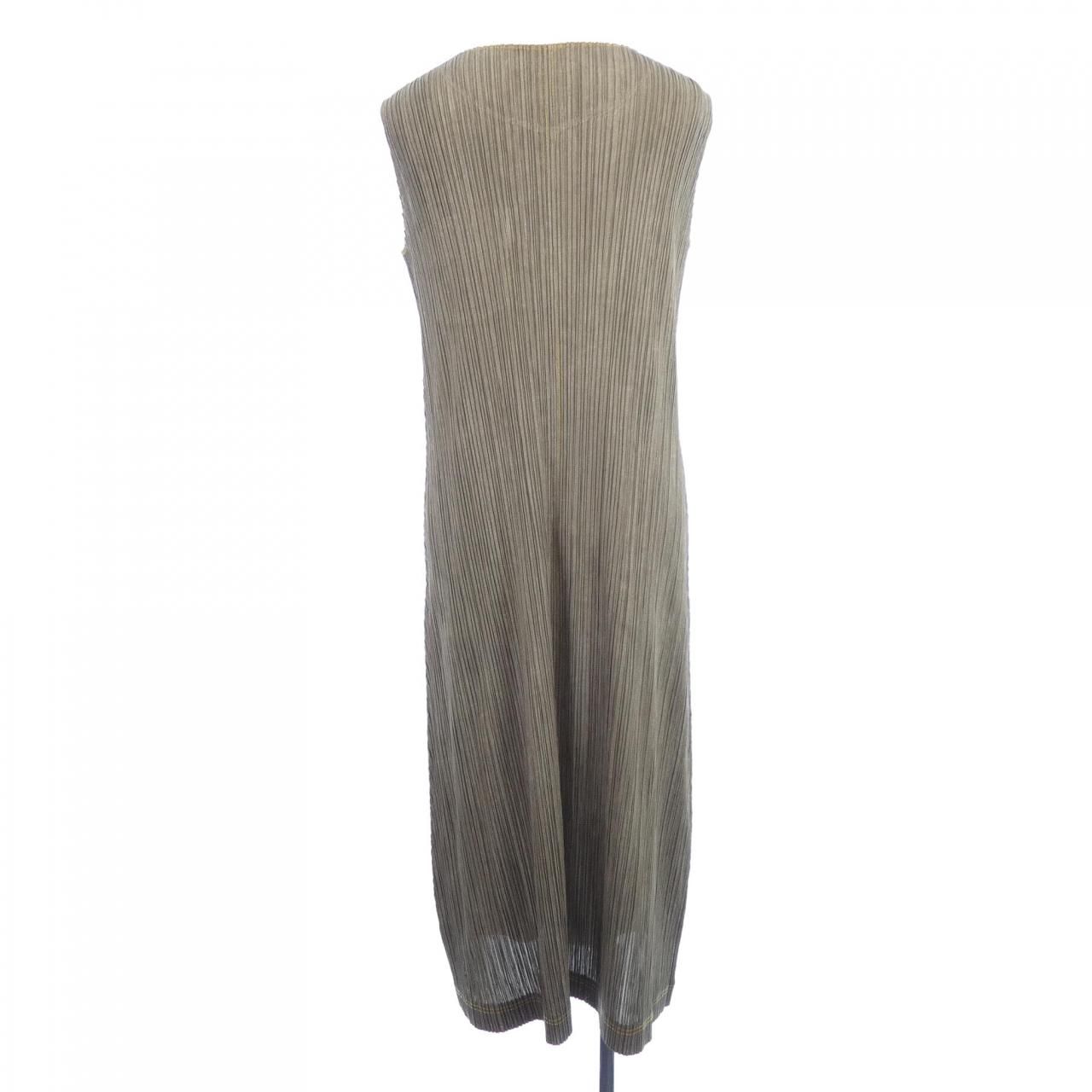 プリーツプリーズ PLEATS PLEASE PP73-JH407 ワンピース