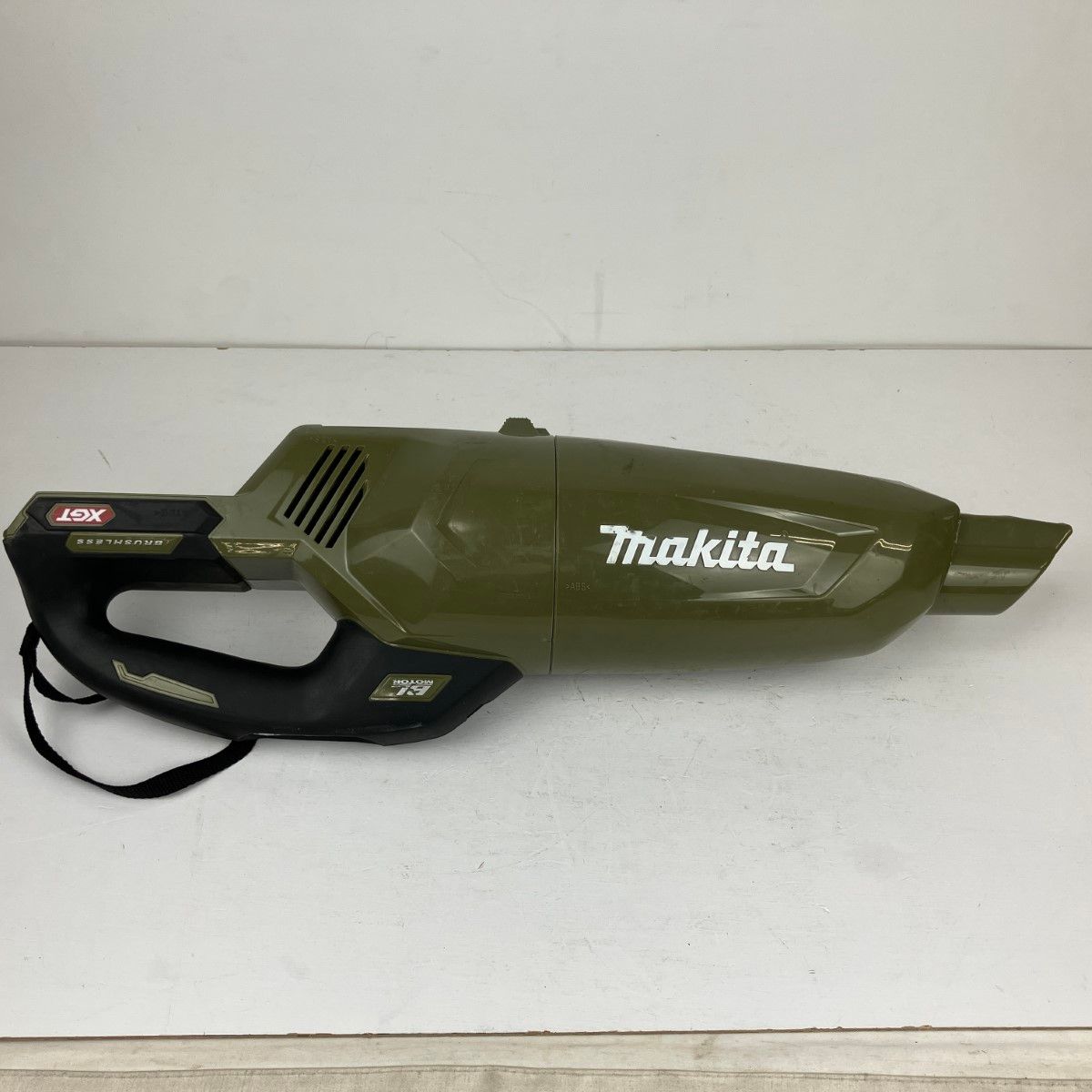 makita マキタ充電式クリーナー　サイクロン仕様　オリーブ Amazon | マキタ(Makita) 充電式クリーナ（オリーブ） 40Vmax バッテリ