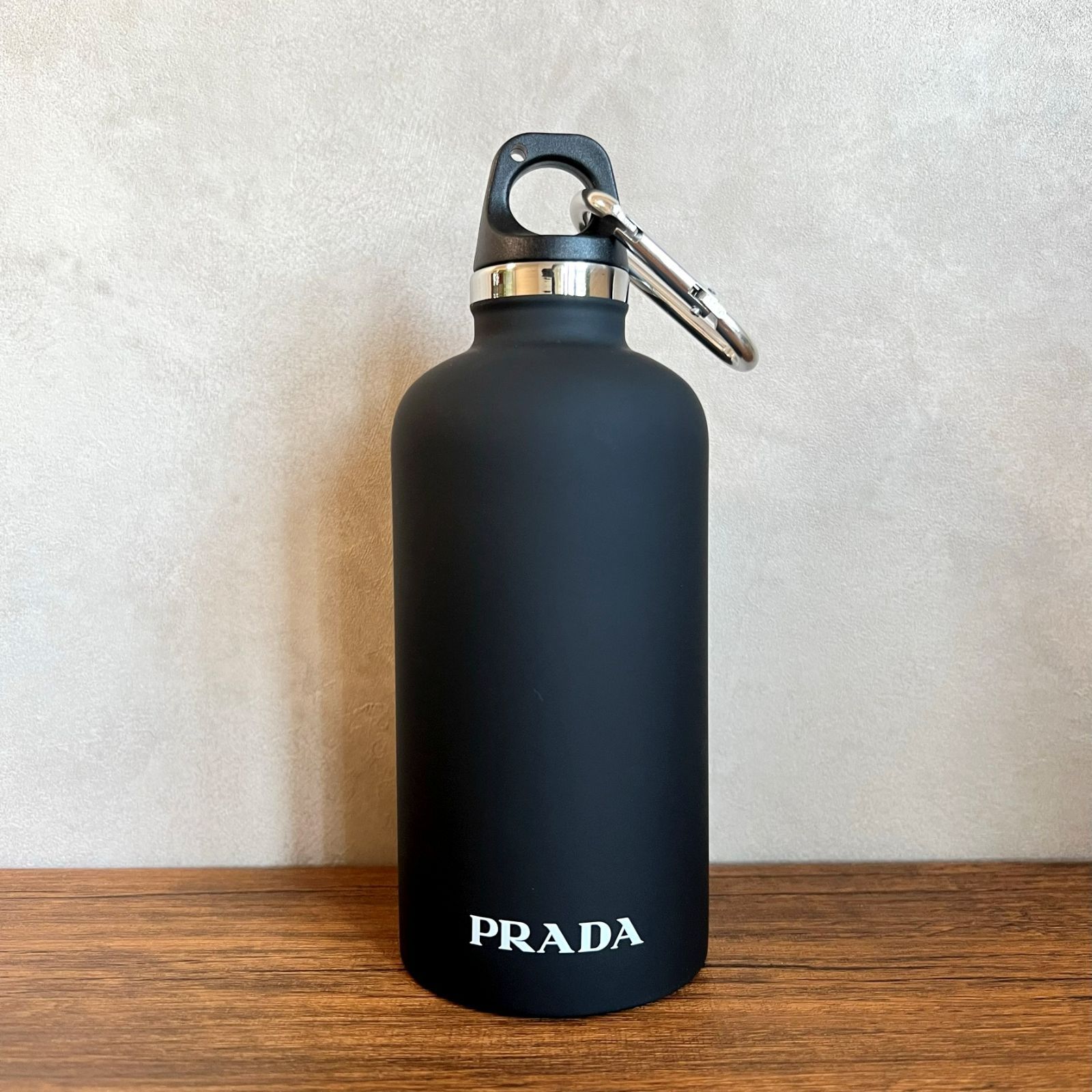 PRADA ステンレス 水筒 新品未使用 新品未使用箱付き】プラダ ステンレスボトル タンブラー 水筒
