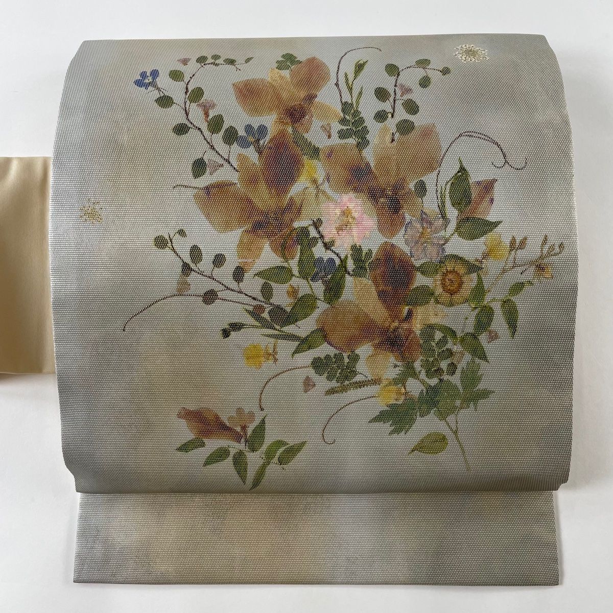名古屋帯 秀品 花香織 草花 箔 青灰色 正絹