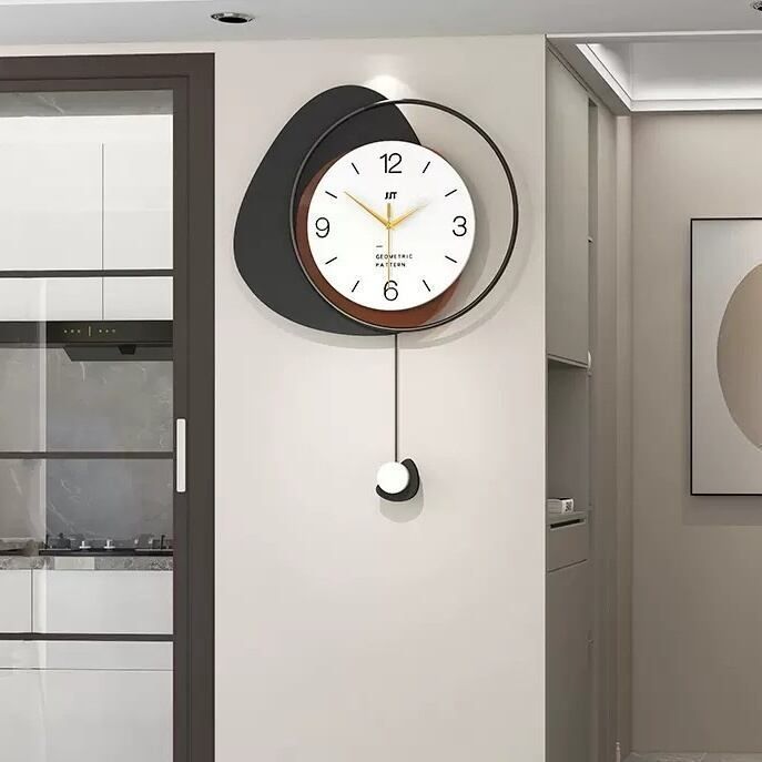 掛け時計 見やすい文字盤