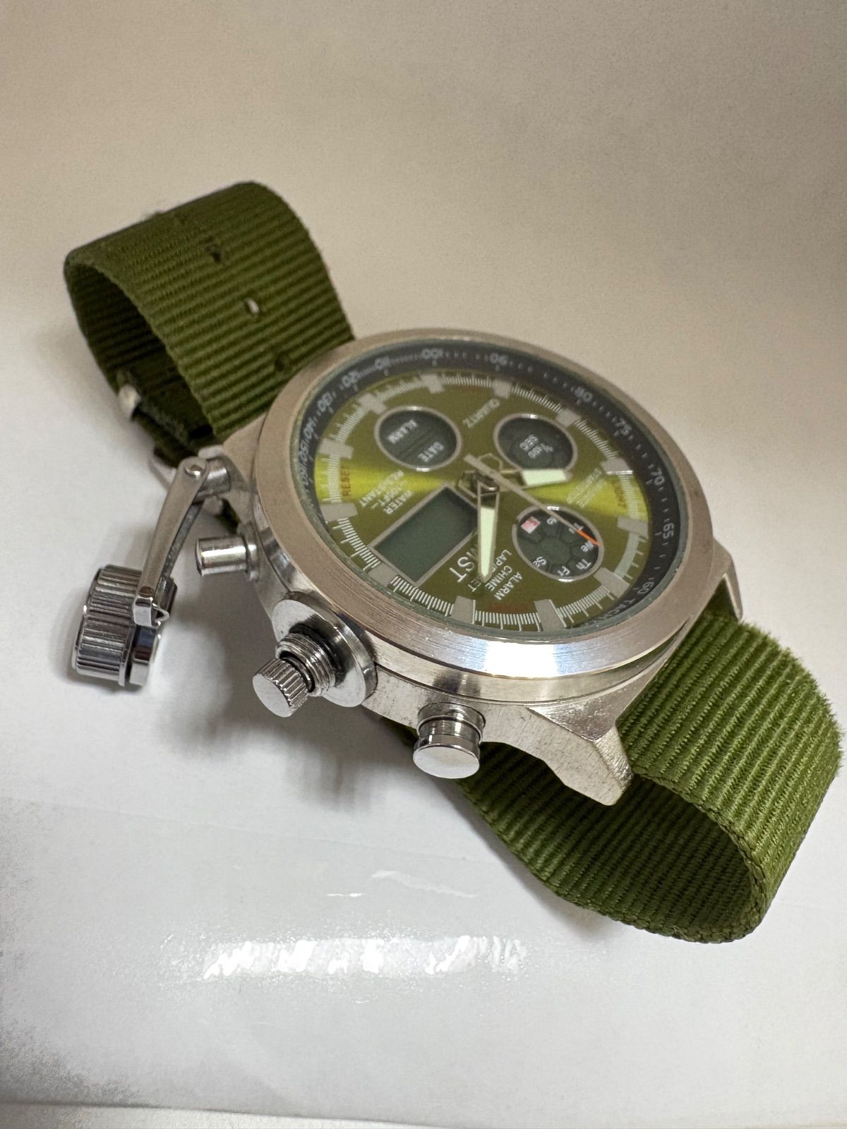 ファッション腕時計10本セット（動作未確認） 10万円アンダーで実現！】時計で遊ぶと夏スタイルはもっと楽しい