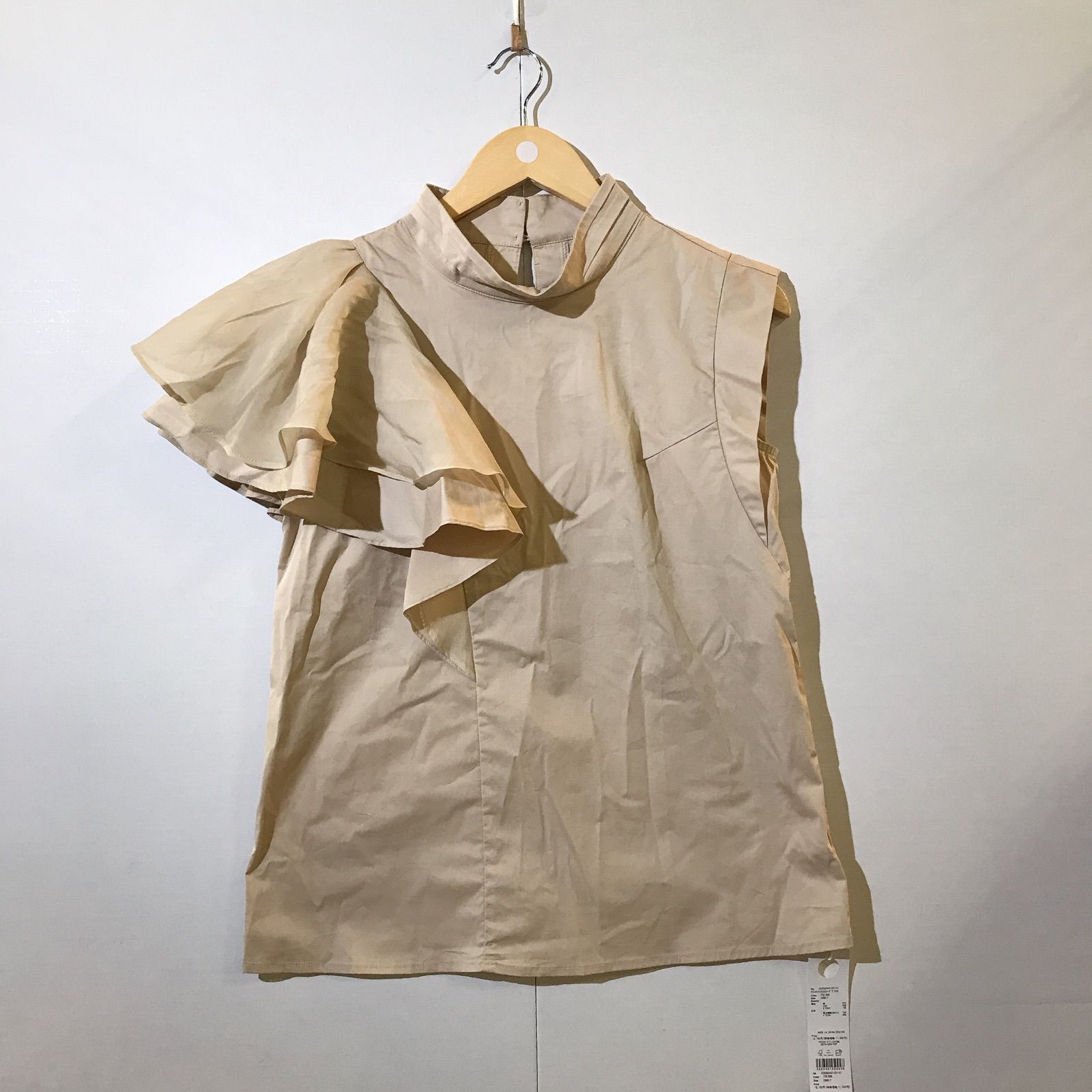 タグ付き美品】LAGUNAMOON ラグナムーン トップス シャツ ベージュ 