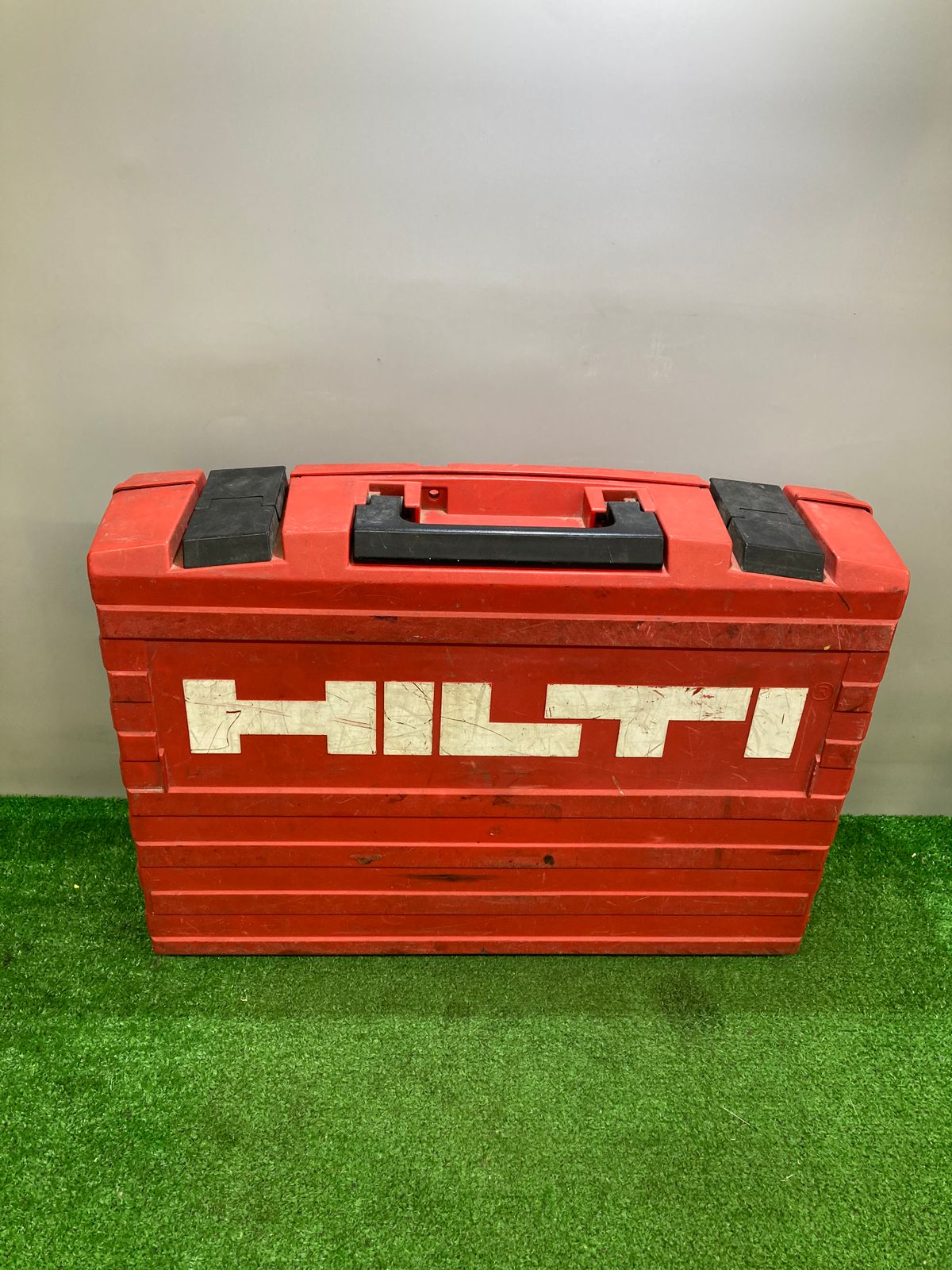 中古品】【0921】☆HILTI ロータリーハンマドリル TE15-C ITNXOO74O8X2