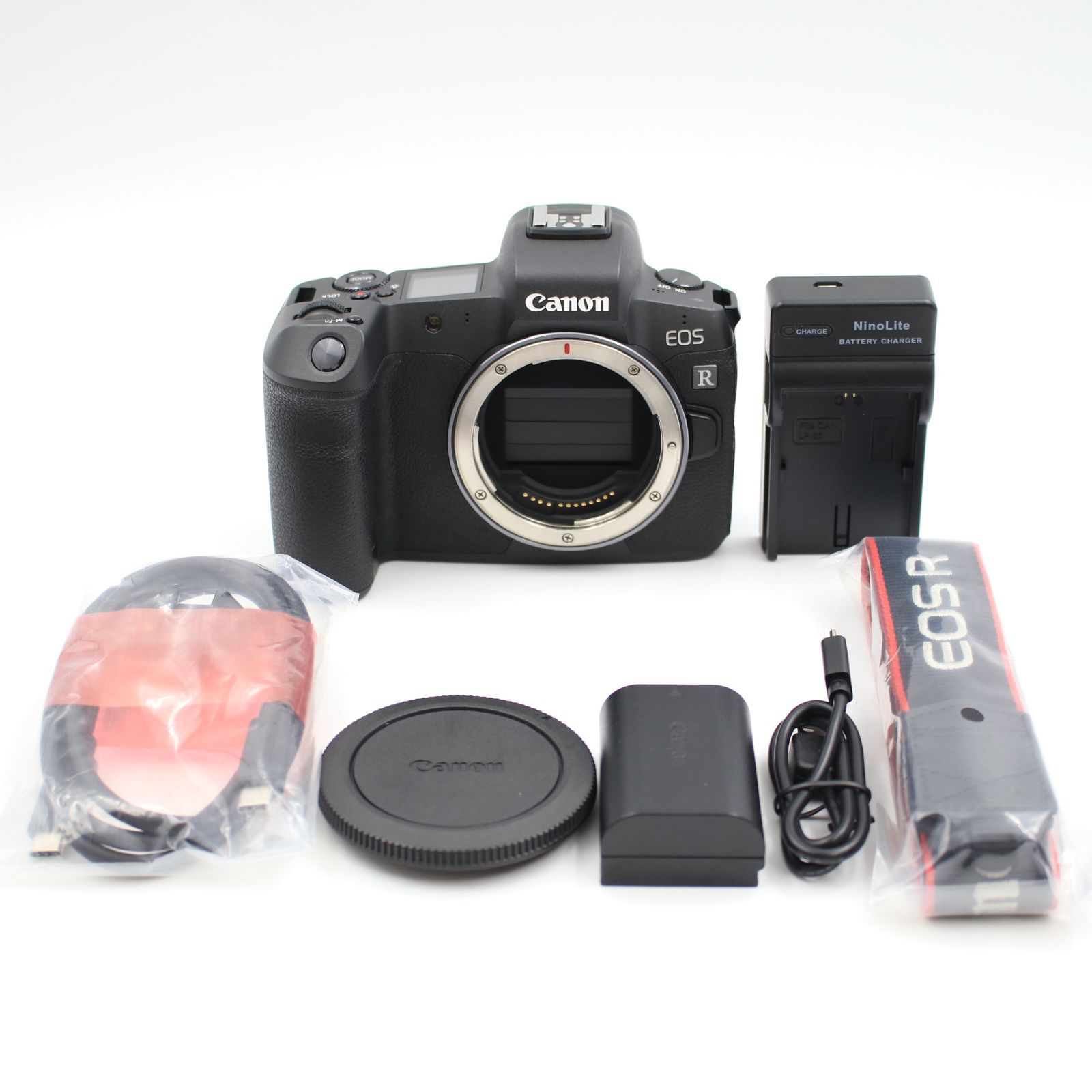 CANON EOS RP レンズキット シャッター数20以下　 未使用級美品 CANON EOS RP レンズキット シャッター数20以下 未使用級美品