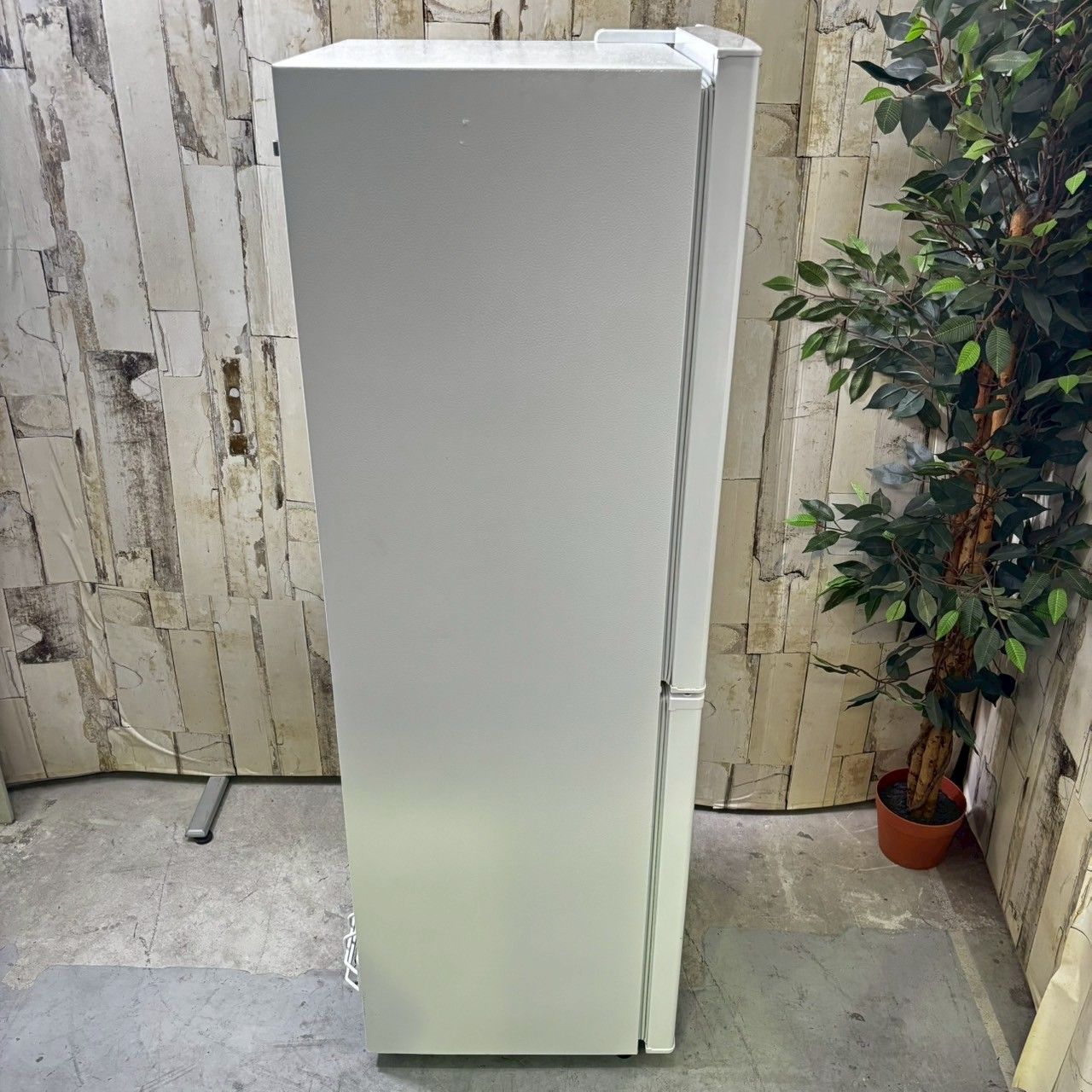 2020年製 IRIS OHYAMA アイリスオーヤマ KRD162-W ノンフロン冷凍冷蔵庫 162L WWW_KANDAIZUMI_COM