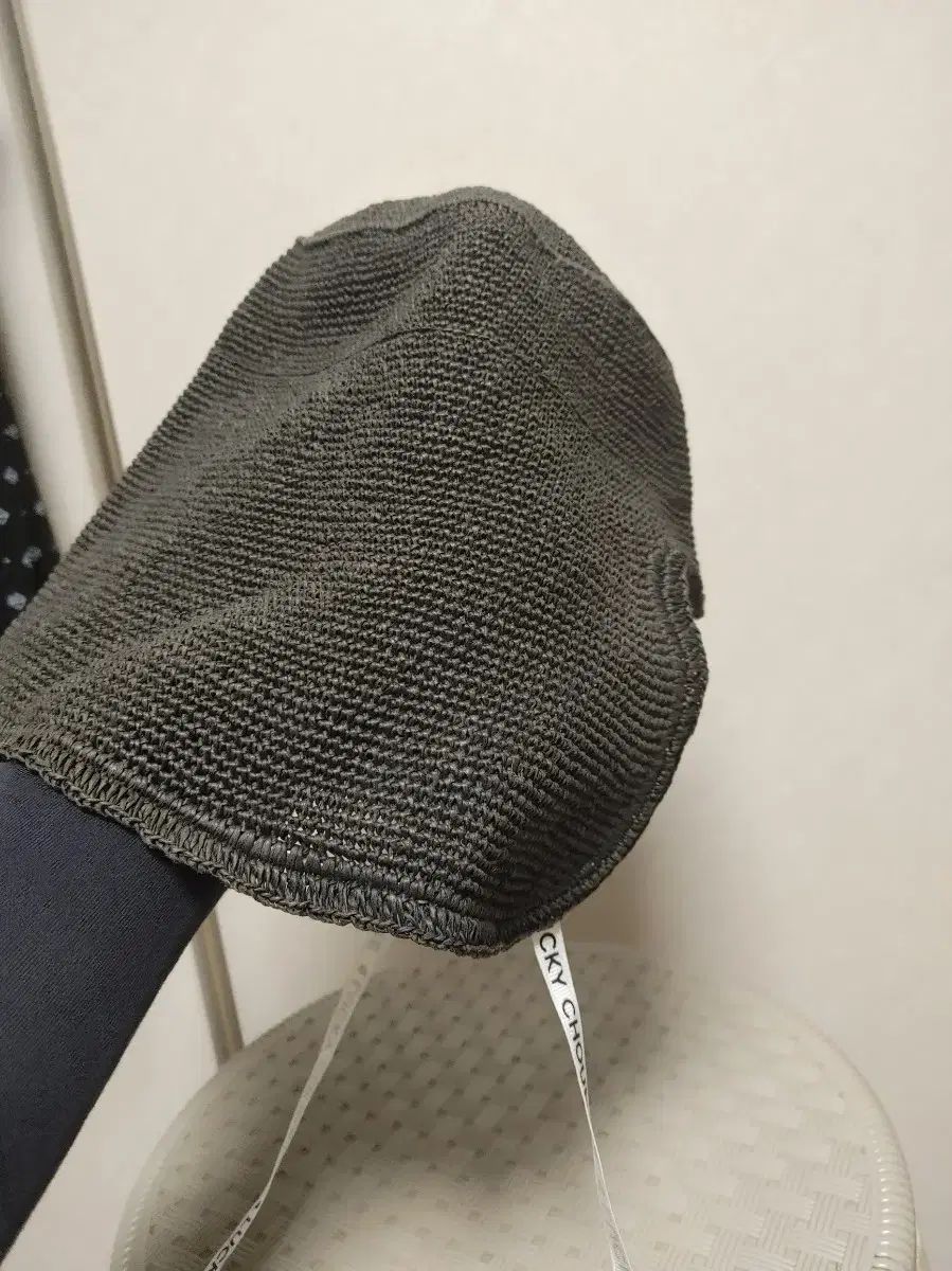 ラッキーシュエトゥ ボンネット
