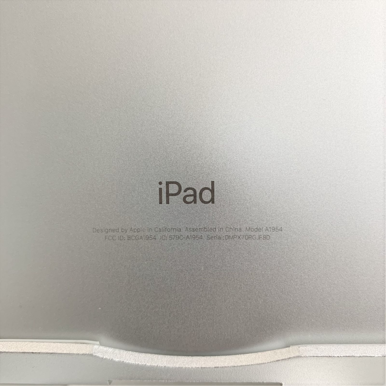 iPad 32GB 第六世代　ジャンク品　ピンク　子供　アップル　アイパッド