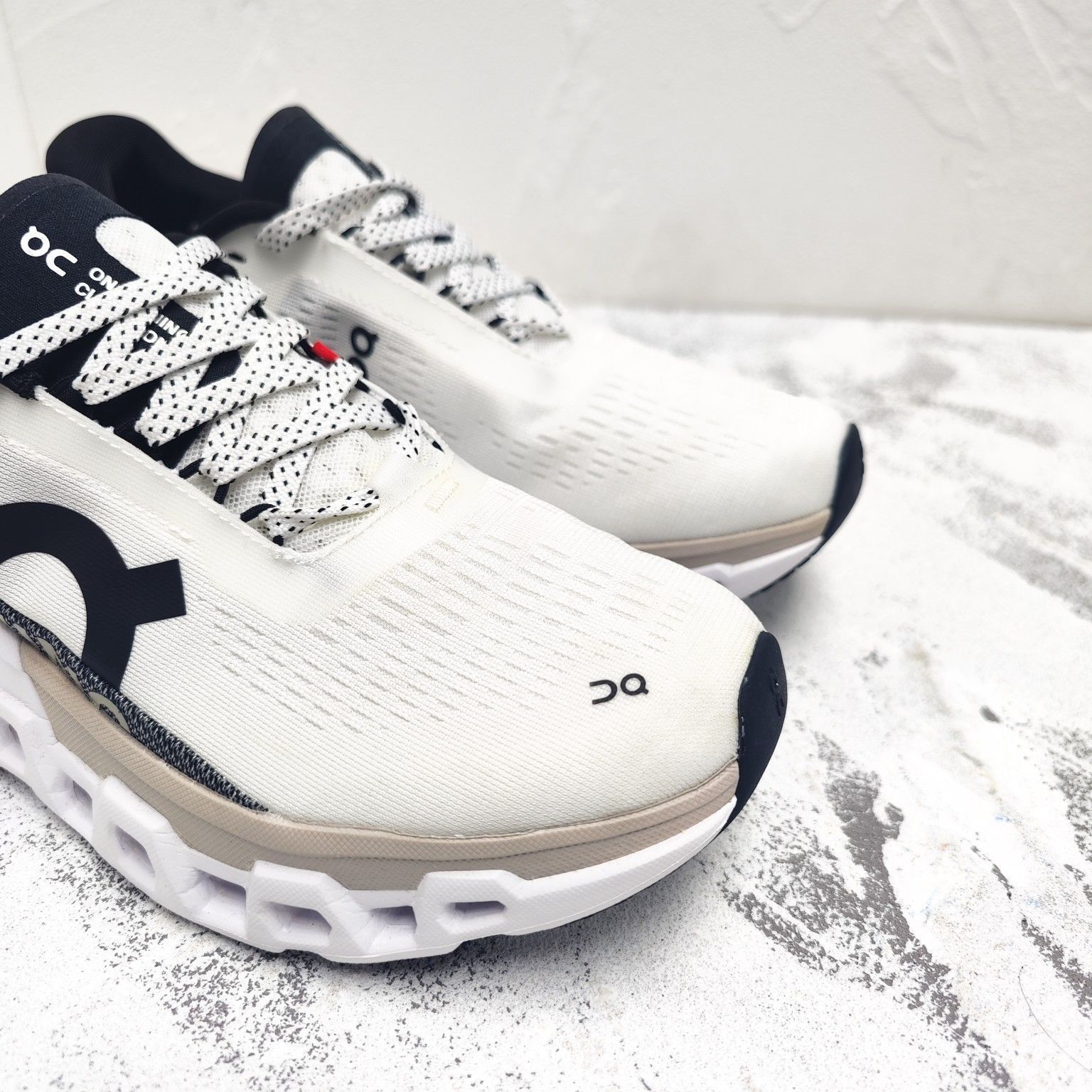 On Cloudmonster2 クラウドモンスター 第二世代 ジョギング