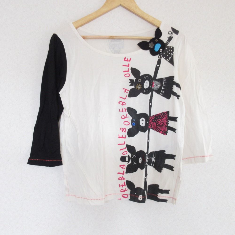 美品 OLLEBOREBLA アルベロベロ オレボレブラ ぶたさん フリルカットソー Tシャツ ホワイト レディース 古着 中古 美品 OLLEBOREBLA アルベロベロ オレボレブラ ぶたさん フリル