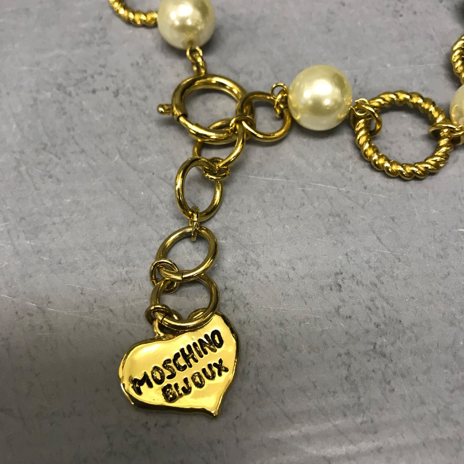 MOSCHINO モスキーノ　ヴィンテージネックレス　イヤリング　2点セット MOSCHINO モスキーノ ヴィンテージネックレス イヤリング 2点