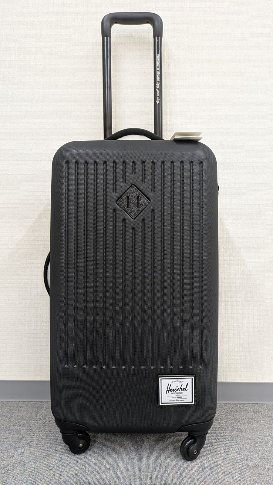 【美品・ブラック】 ハーシェルサプライ キャリーケース スーツケース 4輪 新品未使用品】アウトレット Herschel Supply・ハーシェル