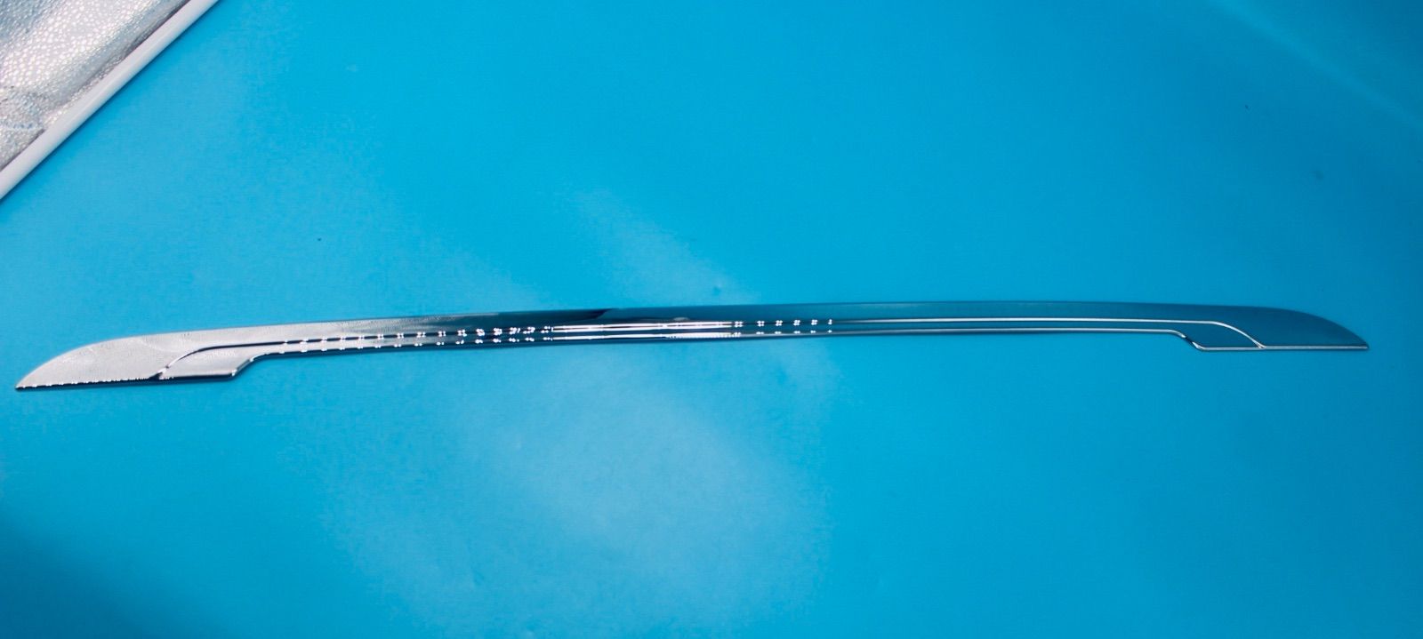 アクア AQUA MX系 リアドアガーニッシュ【E82d】