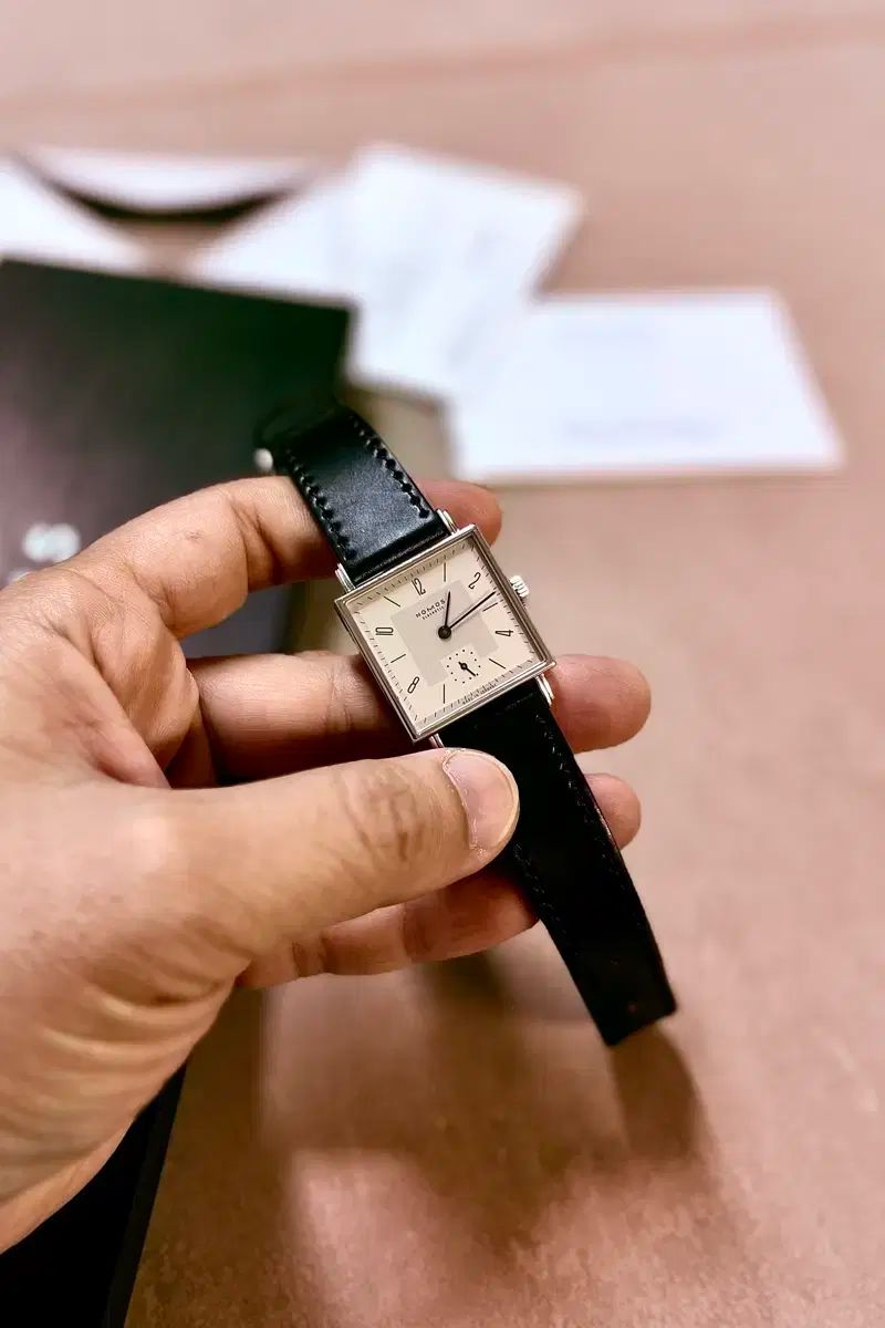 NOMOS ノモス テトラ 27 5mm 手巻き