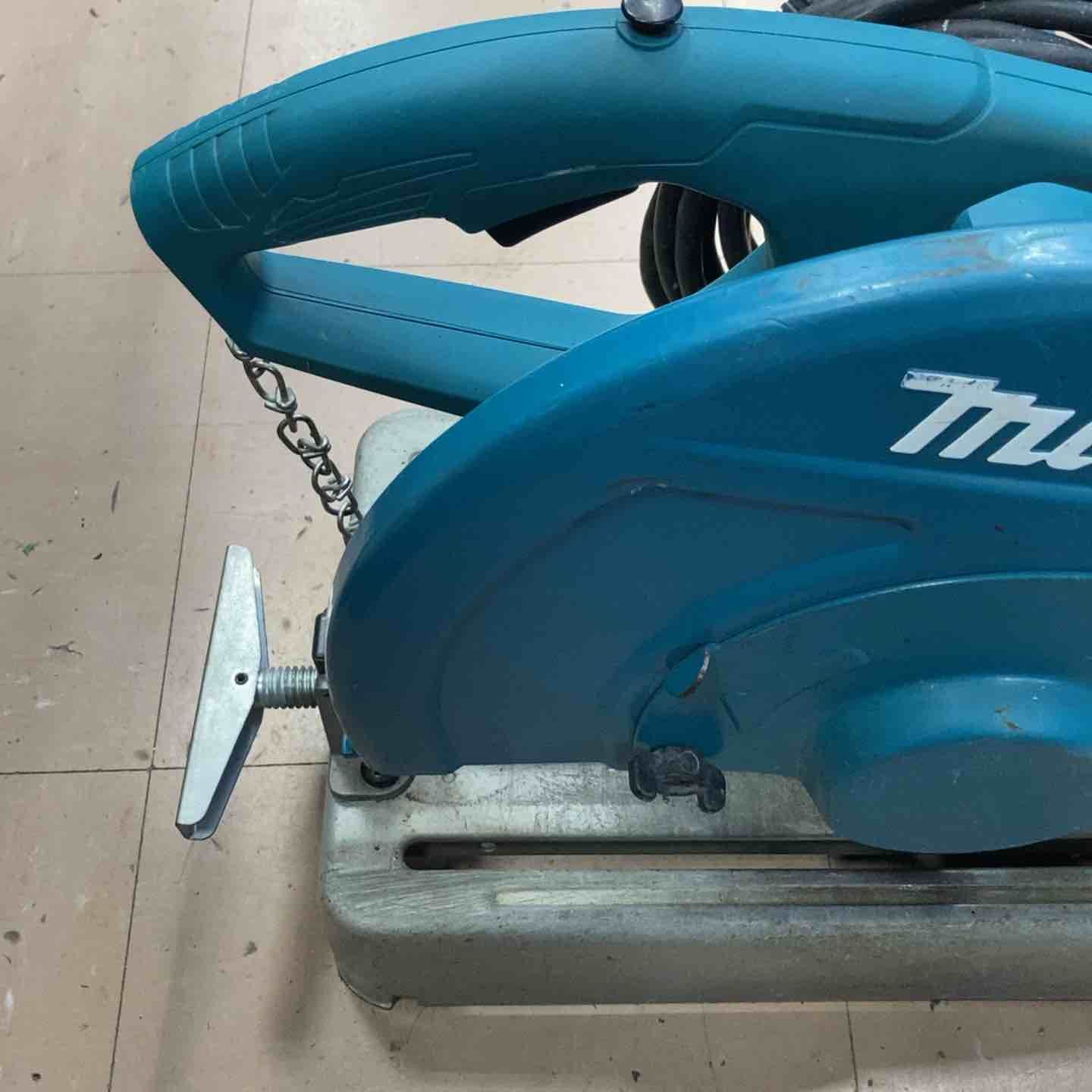 LW1401 草加店