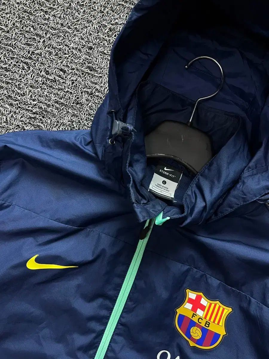 NIKE ナイキ