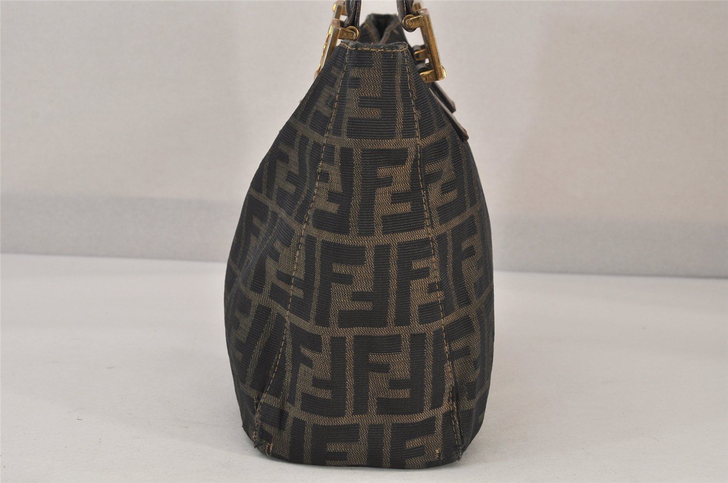 Fendi ズッカ柄トートバッグ ヴィンテージ 中古・古着通販】FENDI (フェンディ) ズッカ柄トートバッグ ブラウン