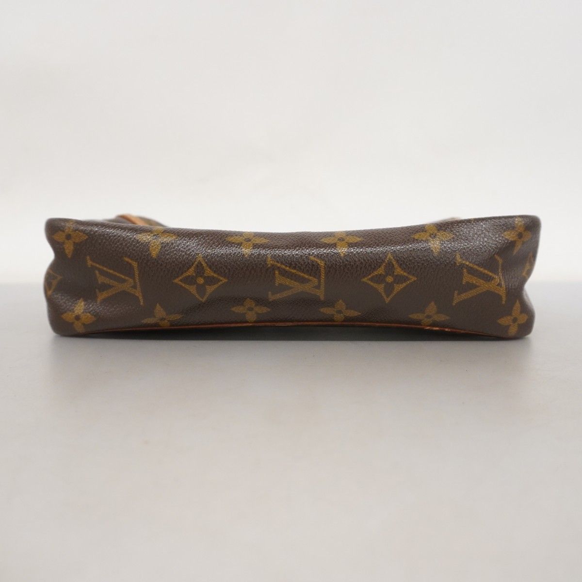 クラッチバッグ モノグラム