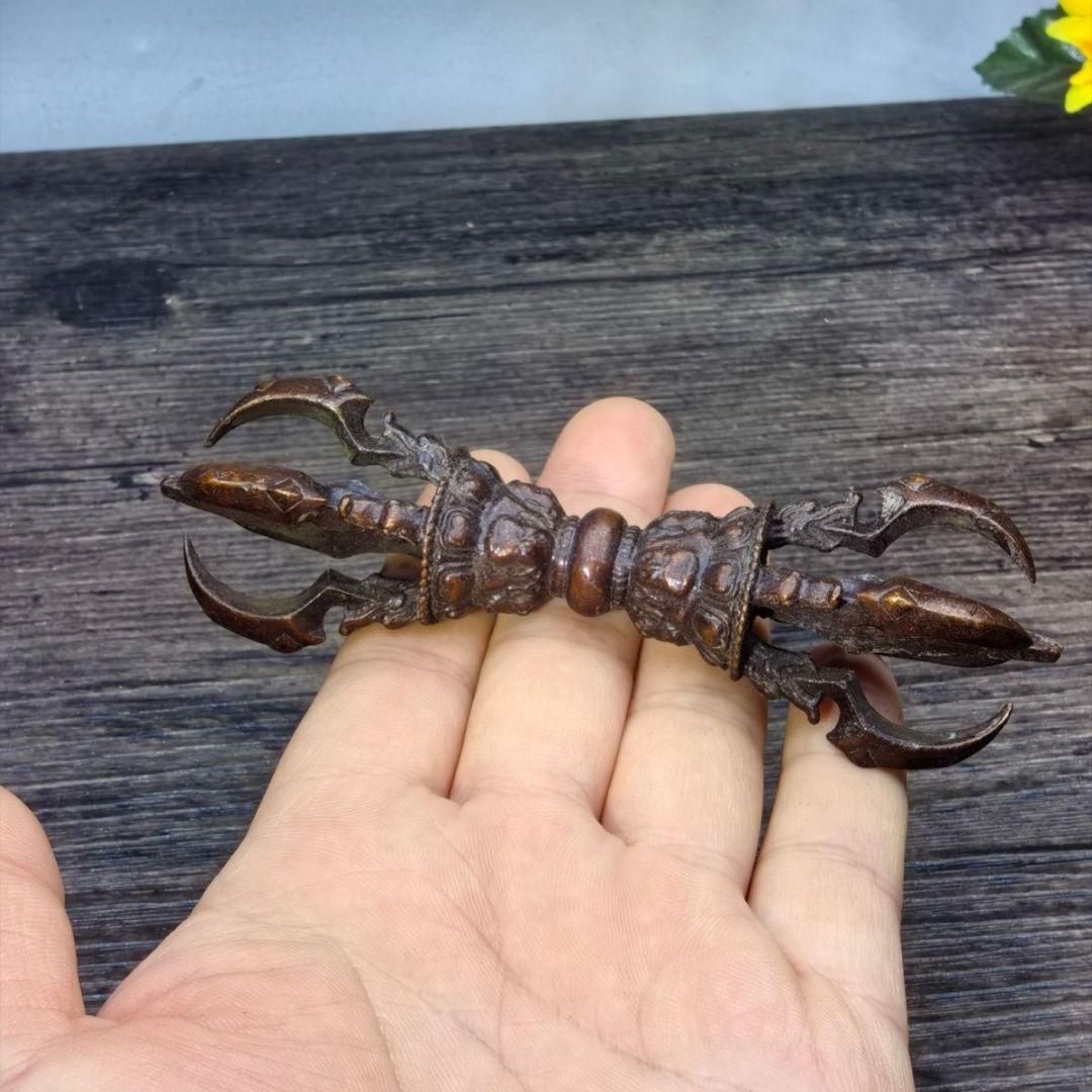 銅 細工 法器金剛杵降魔杵鉞刀 密教蔵仏法器 鎮宅辟邪 開運風水 招財置物工芸品 銅器 馬頭明王金剛杵 降魔杵 金剛尖 密教法器 鎮宅辟邪 開運風水