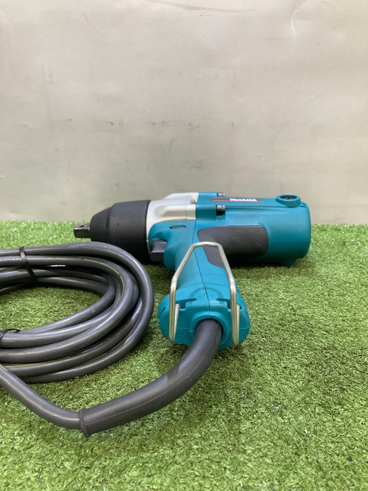 マキタ インパクトレンチ TW0200 中古品 100V インパクトレンチ マキタ 