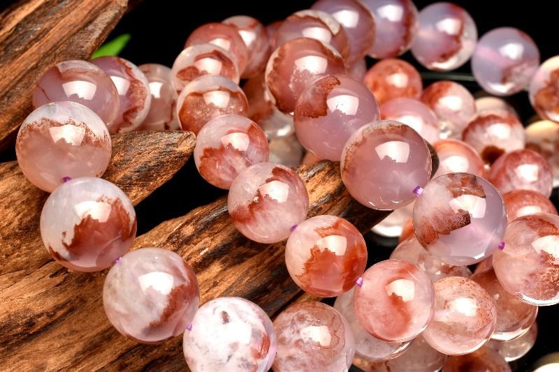 ファントム入り シナバーインラベンダーカルセドニー 12.5mm