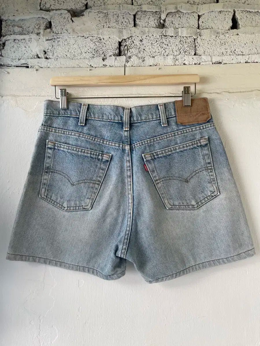 1980 ー 90s Vintage Levis Denim Shorts