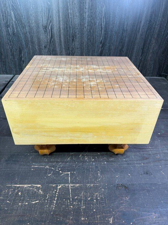 2025年新作。 F2643 囲碁盤 碁石 セット 碁笥 柾目 ヘソ有り 囲碁 M7 友情